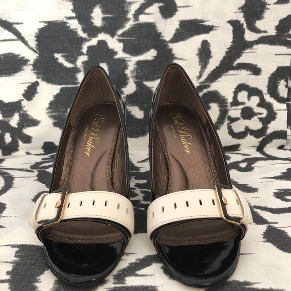 Ted Baker Spectator Vtg Style Black Peep Toe Heels - Picture 4 of 7